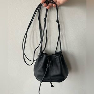 Banana Republic leather crossbody bag